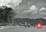 Immagine di Stati Uniti F4U Corsair aeromobile Vella Lavella campo seconda guerra mondiale Nuova Georgia Isole Salomone, 1943, secondo 23 filmato di repertorio 65675040873