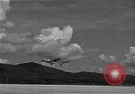 Immagine di Stati Uniti F4U Corsair aeromobile Vella Lavella campo seconda guerra mondiale Nuova Georgia Isole Salomone, 1943, secondo 30 filmato di repertorio 65675040873