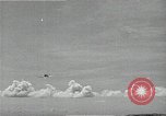 Immagine di Stati Uniti F4U Corsair aeromobile Vella Lavella campo seconda guerra mondiale Nuova Georgia Isole Salomone, 1943, secondo 33 filmato di repertorio 65675040873