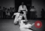 Standbild Judo Argentinien, 1957, aus Sekunde 26 historischem Filmmaterial Videoclip 65675040879