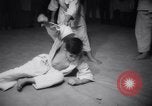 Standbild Judo Argentinien, 1957, aus Sekunde 27 historischem Filmmaterial Videoclip 65675040879