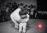 Standbild Judo Argentinien, 1957, aus Sekunde 54 historischem Filmmaterial Videoclip 65675040879