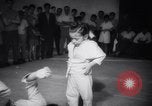 Standbild Judo Argentinien, 1957, aus Sekunde 55 historischem Filmmaterial Videoclip 65675040879