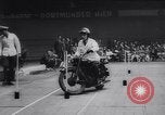 Standbild Polizei Festival Deutschland, 1957, aus Sekunde 7 historischem Filmmaterial Videoclip 65675040880