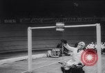Standbild Polizei Festival Deutschland, 1957, aus Sekunde 10 historischem Filmmaterial Videoclip 65675040880