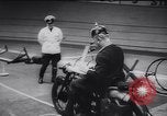 Standbild Polizei Festival Deutschland, 1957, aus Sekunde 15 historischem Filmmaterial Videoclip 65675040880