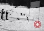Image championnat alpin Bad Gastein Autriche, 1957, de la seconde 15 séquences d'archives historiques vidéo 65675040881