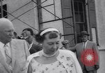 Standbild Präsident Eisenhower 42 Hochzeitstag Washington DC USA, 1958, aus Sekunde 14 historischem Filmmaterial Videoclip 65675040891