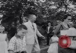 Standbild Präsident Eisenhower 42 Hochzeitstag Washington DC USA, 1958, aus Sekunde 20 historischem Filmmaterial Videoclip 65675040891
