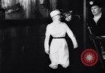 Standbild Queen Elizabeth besuche Bergwerke Vereinigtes Königreich, 1958, aus Sekunde 37 historischem Filmmaterial Videoclip 65675040892