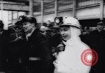 Standbild Queen Elizabeth besuche Bergwerke Vereinigtes Königreich, 1958, aus Sekunde 50 historischem Filmmaterial Videoclip 65675040892