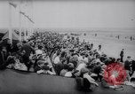 Standbild Fallschirm Wettbewerb Paris Frankreich, 1958, aus Sekunde 7 historischem Filmmaterial Videoclip 65675040894