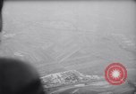 Standbild Fallschirm Wettbewerb Paris Frankreich, 1958, aus Sekunde 50 historischem Filmmaterial Videoclip 65675040894