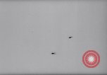 Standbild Fallschirm Wettbewerb Paris Frankreich, 1958, aus Sekunde 57 historischem Filmmaterial Videoclip 65675040894