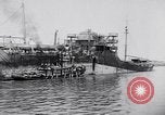 Standbild beschädigte Schiff Atlantikküste, 1942, aus Sekunde 9 historischem Filmmaterial Videoclip 65675040908