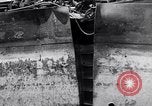 Standbild beschädigte Schiff Atlantikküste, 1942, aus Sekunde 17 historischem Filmmaterial Videoclip 65675040908