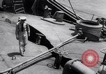 Standbild beschädigte Schiff Atlantikküste, 1942, aus Sekunde 29 historischem Filmmaterial Videoclip 65675040908