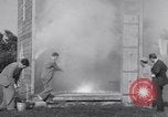 Immagine di Bombe fuoco College Park Maryland USA, 1942, secondo 13 filmato di repertorio 65675040911