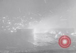 Immagine di Bombe fuoco College Park Maryland USA, 1942, secondo 18 filmato di repertorio 65675040911
