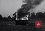 Immagine di Bombe fuoco College Park Maryland USA, 1942, secondo 44 filmato di repertorio 65675040911
