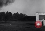 Immagine di Bombe fuoco College Park Maryland USA, 1942, secondo 49 filmato di repertorio 65675040911