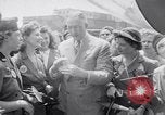 Immagine di Girl Scouts United States USA, 1942, secondo 23 filmato di repertorio 65675040913