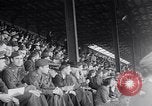 Immagine di Il baseball Belfast Irlanda, 1942, secondo 16 filmato di repertorio 65675040915
