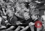 Immagine di Il baseball Belfast Irlanda, 1942, secondo 31 filmato di repertorio 65675040915