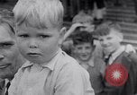 Immagine di Il baseball Belfast Irlanda, 1942, secondo 36 filmato di repertorio 65675040915