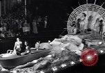 Standbild Orange Bowl Parade Miami Florida USA, 1947, aus Sekunde 6 historischem Filmmaterial Videoclip 65675040922