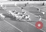 Immagine di Ciotola giochi Pasadena California USA, 1947, secondo 9 filmato di repertorio 65675040924