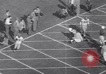 Immagine di Ciotola giochi Pasadena California USA, 1947, secondo 57 filmato di repertorio 65675040924