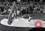 Image Float Parade Pasadena California USA, 1947, de la seconde 10 séquences d'archives historiques vidéo 65675040925