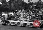 Image Float Parade Pasadena California USA, 1947, de la seconde 15 séquences d'archives historiques vidéo 65675040925