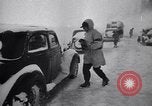 Immagine di Operazioni di salvataggio Stevens Pass Washington USA, 1947, secondo 3 filmato di repertorio 65675040926