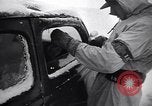 Immagine di Operazioni di salvataggio Stevens Pass Washington USA, 1947, secondo 6 filmato di repertorio 65675040926