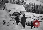 Immagine di Operazioni di salvataggio Stevens Pass Washington USA, 1947, secondo 32 filmato di repertorio 65675040926