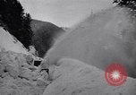 Immagine di Operazioni di salvataggio Stevens Pass Washington USA, 1947, secondo 45 filmato di repertorio 65675040926