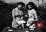 Immagine di Pollo corteo di bellezza Petaluma California USA, 1947, secondo 22 filmato di repertorio 65675040927