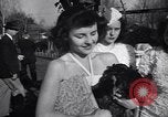 Immagine di Pollo corteo di bellezza Petaluma California USA, 1947, secondo 58 filmato di repertorio 65675040927