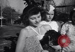 Immagine di Pollo corteo di bellezza Petaluma California USA, 1947, secondo 60 filmato di repertorio 65675040927