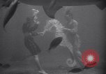 Standbild riesiges Aquarium Marineland Florida USA, 1947, aus Sekunde 30 historischem Filmmaterial Videoclip 65675040928