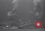 Standbild riesiges Aquarium Marineland Florida USA, 1947, aus Sekunde 53 historischem Filmmaterial Videoclip 65675040928