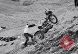 Immagine di Motociclo hill climb Lewiston Idaho United States USA, 1956, secondo 21 filmato di repertorio 65675040937
