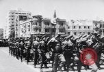 Immagine di Display di armi Suez Egitto, 1956, secondo 23 filmato di repertorio 65675040940