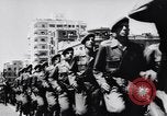 Immagine di Display di armi Suez Egitto, 1956, secondo 27 filmato di repertorio 65675040940