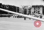 Immagine di Display di armi Suez Egitto, 1956, secondo 46 filmato di repertorio 65675040940