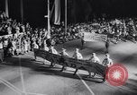 Immagine di Parata di flottazione Miami Florida USA, 1956, secondo 39 filmato di repertorio 65675040949