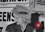 Immagine di Sfilata di moda New York United States USA, 1956, secondo 19 filmato di repertorio 65675040950