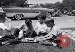 Standbild Schimpansen Encino California USA, 1956, aus Sekunde 8 historischem Filmmaterial Videoclip 65675040951